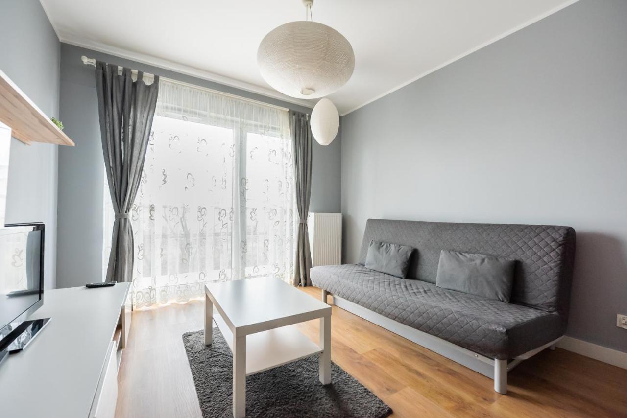 Metro Mlynow Silver Apartment Warschau Exterior foto